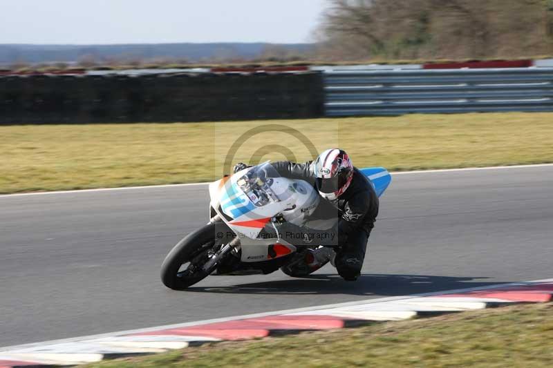 Motorcycle action photographs;Trackday digital images;event digital images;eventdigitalimages;no limits trackday;peter wileman photography;snetterton;snetterton circuit norfolk;snetterton photographs;trackday;trackday photos