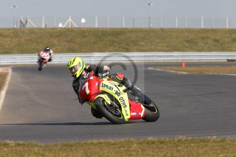 Motorcycle action photographs;Trackday digital images;event digital images;eventdigitalimages;no limits trackday;peter wileman photography;snetterton;snetterton circuit norfolk;snetterton photographs;trackday;trackday photos