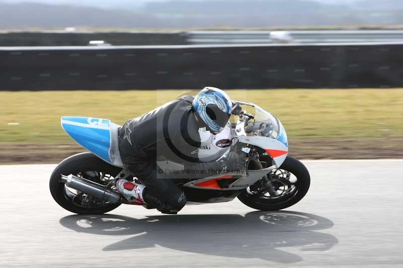 Motorcycle action photographs;Trackday digital images;event digital images;eventdigitalimages;no limits trackday;peter wileman photography;snetterton;snetterton circuit norfolk;snetterton photographs;trackday;trackday photos