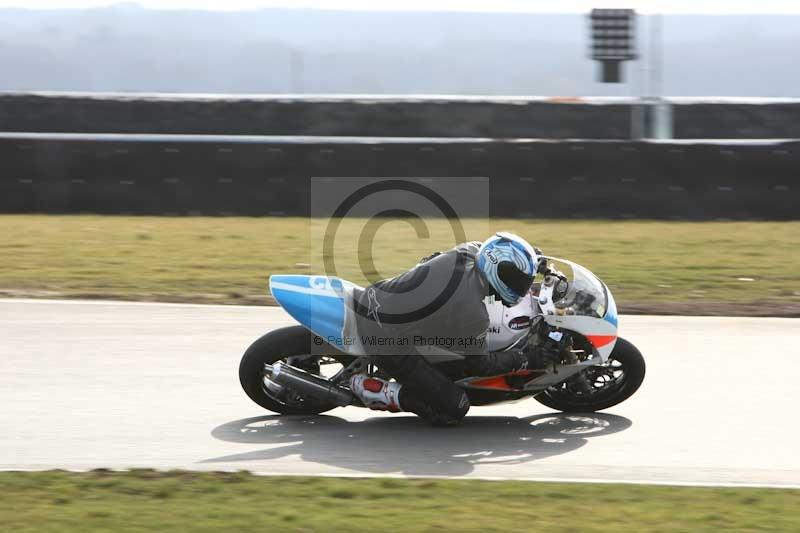 Motorcycle action photographs;Trackday digital images;event digital images;eventdigitalimages;no limits trackday;peter wileman photography;snetterton;snetterton circuit norfolk;snetterton photographs;trackday;trackday photos