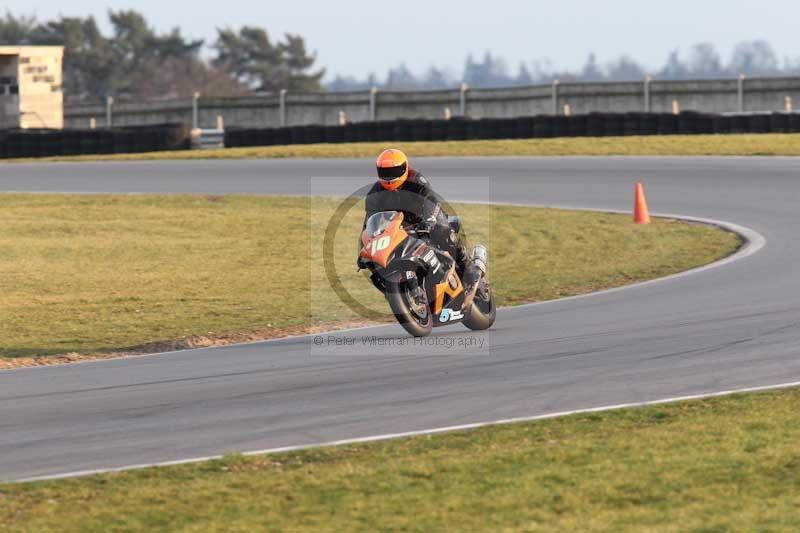 Motorcycle action photographs;Trackday digital images;event digital images;eventdigitalimages;no limits trackday;peter wileman photography;snetterton;snetterton circuit norfolk;snetterton photographs;trackday;trackday photos