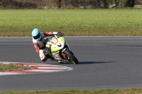 Motorcycle-action-photographs;Trackday-digital-images;event-digital-images;eventdigitalimages;no-limits-trackday;peter-wileman-photography;snetterton;snetterton-circuit-norfolk;snetterton-photographs;trackday;trackday-photos