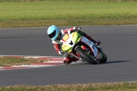Motorcycle-action-photographs;Trackday-digital-images;event-digital-images;eventdigitalimages;no-limits-trackday;peter-wileman-photography;snetterton;snetterton-circuit-norfolk;snetterton-photographs;trackday;trackday-photos