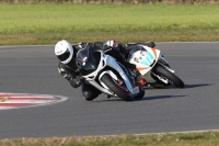 Motorcycle-action-photographs;Trackday-digital-images;event-digital-images;eventdigitalimages;no-limits-trackday;peter-wileman-photography;snetterton;snetterton-circuit-norfolk;snetterton-photographs;trackday;trackday-photos