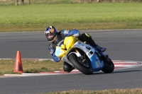 Motorcycle-action-photographs;Trackday-digital-images;event-digital-images;eventdigitalimages;no-limits-trackday;peter-wileman-photography;snetterton;snetterton-circuit-norfolk;snetterton-photographs;trackday;trackday-photos