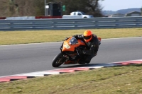 Motorcycle-action-photographs;Trackday-digital-images;event-digital-images;eventdigitalimages;no-limits-trackday;peter-wileman-photography;snetterton;snetterton-circuit-norfolk;snetterton-photographs;trackday;trackday-photos