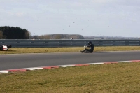 Motorcycle-action-photographs;Trackday-digital-images;event-digital-images;eventdigitalimages;no-limits-trackday;peter-wileman-photography;snetterton;snetterton-circuit-norfolk;snetterton-photographs;trackday;trackday-photos