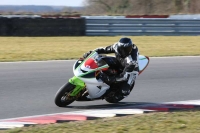 Motorcycle-action-photographs;Trackday-digital-images;event-digital-images;eventdigitalimages;no-limits-trackday;peter-wileman-photography;snetterton;snetterton-circuit-norfolk;snetterton-photographs;trackday;trackday-photos