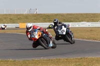 Motorcycle-action-photographs;Trackday-digital-images;event-digital-images;eventdigitalimages;no-limits-trackday;peter-wileman-photography;snetterton;snetterton-circuit-norfolk;snetterton-photographs;trackday;trackday-photos
