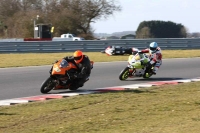 Motorcycle-action-photographs;Trackday-digital-images;event-digital-images;eventdigitalimages;no-limits-trackday;peter-wileman-photography;snetterton;snetterton-circuit-norfolk;snetterton-photographs;trackday;trackday-photos