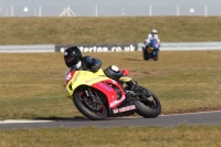 Motorcycle-action-photographs;Trackday-digital-images;event-digital-images;eventdigitalimages;no-limits-trackday;peter-wileman-photography;snetterton;snetterton-circuit-norfolk;snetterton-photographs;trackday;trackday-photos
