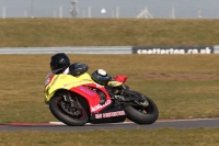 Motorcycle-action-photographs;Trackday-digital-images;event-digital-images;eventdigitalimages;no-limits-trackday;peter-wileman-photography;snetterton;snetterton-circuit-norfolk;snetterton-photographs;trackday;trackday-photos