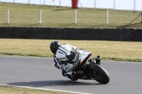 Motorcycle-action-photographs;Trackday-digital-images;event-digital-images;eventdigitalimages;no-limits-trackday;peter-wileman-photography;snetterton;snetterton-circuit-norfolk;snetterton-photographs;trackday;trackday-photos