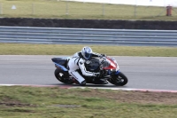 Motorcycle-action-photographs;Trackday-digital-images;event-digital-images;eventdigitalimages;no-limits-trackday;peter-wileman-photography;snetterton;snetterton-circuit-norfolk;snetterton-photographs;trackday;trackday-photos