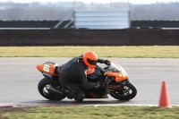 Motorcycle-action-photographs;Trackday-digital-images;event-digital-images;eventdigitalimages;no-limits-trackday;peter-wileman-photography;snetterton;snetterton-circuit-norfolk;snetterton-photographs;trackday;trackday-photos