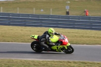 Motorcycle-action-photographs;Trackday-digital-images;event-digital-images;eventdigitalimages;no-limits-trackday;peter-wileman-photography;snetterton;snetterton-circuit-norfolk;snetterton-photographs;trackday;trackday-photos