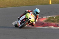 Motorcycle-action-photographs;Trackday-digital-images;event-digital-images;eventdigitalimages;no-limits-trackday;peter-wileman-photography;snetterton;snetterton-circuit-norfolk;snetterton-photographs;trackday;trackday-photos