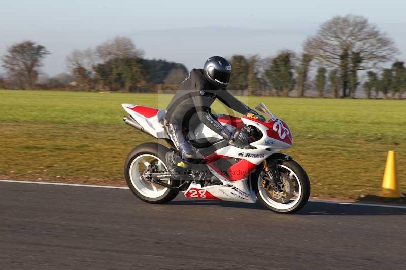 Motorcycle action photographs;Trackday digital images;event digital images;eventdigitalimages;no limits trackday;peter wileman photography;snetterton;snetterton circuit norfolk;snetterton photographs;trackday;trackday photos