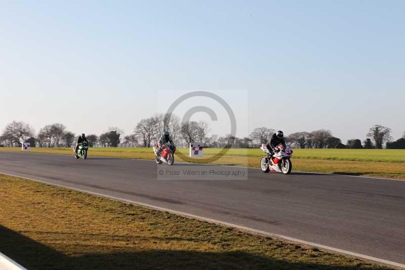 Motorcycle action photographs;Trackday digital images;event digital images;eventdigitalimages;no limits trackday;peter wileman photography;snetterton;snetterton circuit norfolk;snetterton photographs;trackday;trackday photos
