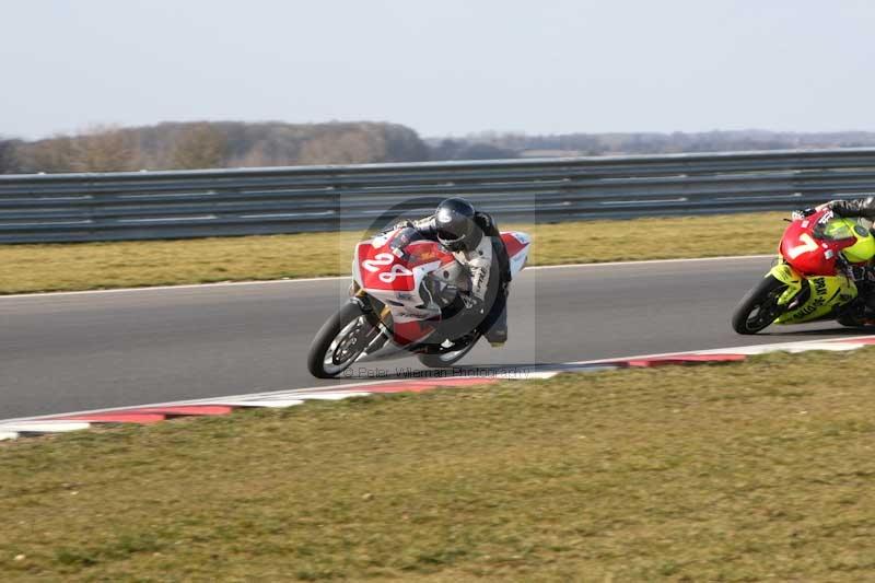 Motorcycle action photographs;Trackday digital images;event digital images;eventdigitalimages;no limits trackday;peter wileman photography;snetterton;snetterton circuit norfolk;snetterton photographs;trackday;trackday photos