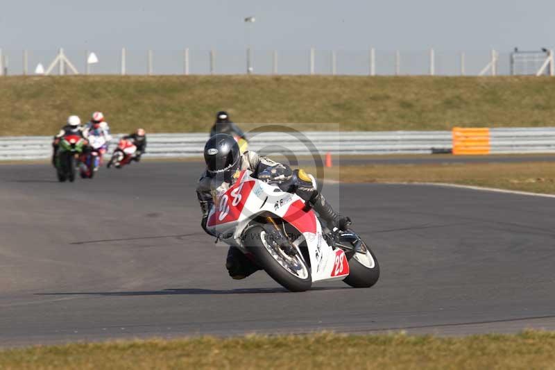 Motorcycle action photographs;Trackday digital images;event digital images;eventdigitalimages;no limits trackday;peter wileman photography;snetterton;snetterton circuit norfolk;snetterton photographs;trackday;trackday photos