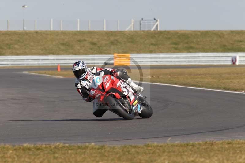 Motorcycle action photographs;Trackday digital images;event digital images;eventdigitalimages;no limits trackday;peter wileman photography;snetterton;snetterton circuit norfolk;snetterton photographs;trackday;trackday photos