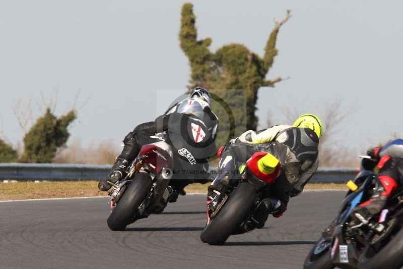 Motorcycle action photographs;Trackday digital images;event digital images;eventdigitalimages;no limits trackday;peter wileman photography;snetterton;snetterton circuit norfolk;snetterton photographs;trackday;trackday photos