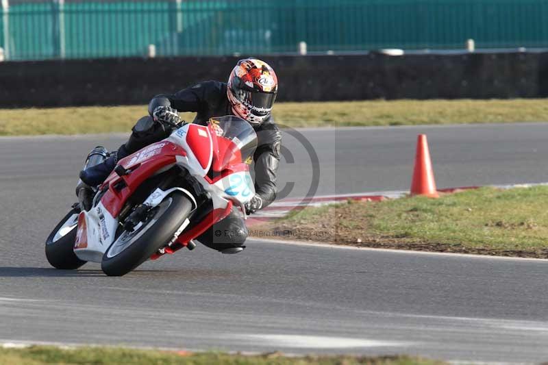 Motorcycle action photographs;Trackday digital images;event digital images;eventdigitalimages;no limits trackday;peter wileman photography;snetterton;snetterton circuit norfolk;snetterton photographs;trackday;trackday photos