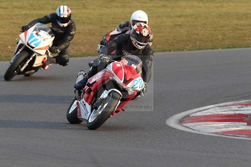 Motorcycle action photographs;Trackday digital images;event digital images;eventdigitalimages;no limits trackday;peter wileman photography;snetterton;snetterton circuit norfolk;snetterton photographs;trackday;trackday photos