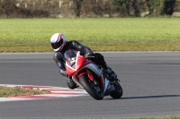 Motorcycle-action-photographs;Trackday-digital-images;event-digital-images;eventdigitalimages;no-limits-trackday;peter-wileman-photography;snetterton;snetterton-circuit-norfolk;snetterton-photographs;trackday;trackday-photos