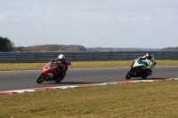 Motorcycle-action-photographs;Trackday-digital-images;event-digital-images;eventdigitalimages;no-limits-trackday;peter-wileman-photography;snetterton;snetterton-circuit-norfolk;snetterton-photographs;trackday;trackday-photos