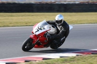 Motorcycle-action-photographs;Trackday-digital-images;event-digital-images;eventdigitalimages;no-limits-trackday;peter-wileman-photography;snetterton;snetterton-circuit-norfolk;snetterton-photographs;trackday;trackday-photos