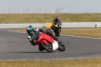 Motorcycle-action-photographs;Trackday-digital-images;event-digital-images;eventdigitalimages;no-limits-trackday;peter-wileman-photography;snetterton;snetterton-circuit-norfolk;snetterton-photographs;trackday;trackday-photos