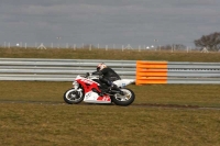 Motorcycle-action-photographs;Trackday-digital-images;event-digital-images;eventdigitalimages;no-limits-trackday;peter-wileman-photography;snetterton;snetterton-circuit-norfolk;snetterton-photographs;trackday;trackday-photos