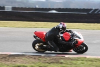 Motorcycle-action-photographs;Trackday-digital-images;event-digital-images;eventdigitalimages;no-limits-trackday;peter-wileman-photography;snetterton;snetterton-circuit-norfolk;snetterton-photographs;trackday;trackday-photos