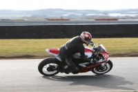 Motorcycle-action-photographs;Trackday-digital-images;event-digital-images;eventdigitalimages;no-limits-trackday;peter-wileman-photography;snetterton;snetterton-circuit-norfolk;snetterton-photographs;trackday;trackday-photos
