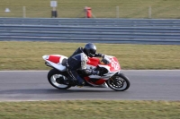 Motorcycle-action-photographs;Trackday-digital-images;event-digital-images;eventdigitalimages;no-limits-trackday;peter-wileman-photography;snetterton;snetterton-circuit-norfolk;snetterton-photographs;trackday;trackday-photos