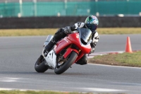 Motorcycle-action-photographs;Trackday-digital-images;event-digital-images;eventdigitalimages;no-limits-trackday;peter-wileman-photography;snetterton;snetterton-circuit-norfolk;snetterton-photographs;trackday;trackday-photos