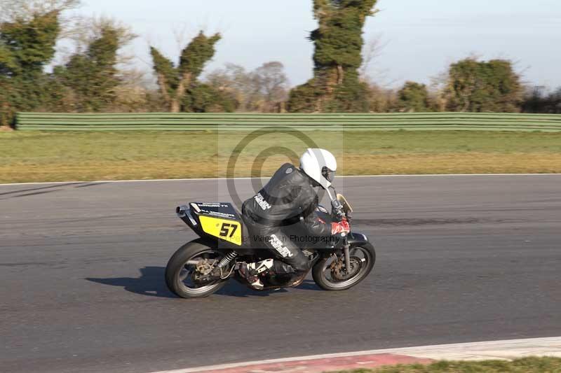 Motorcycle action photographs;Trackday digital images;event digital images;eventdigitalimages;no limits trackday;peter wileman photography;snetterton;snetterton circuit norfolk;snetterton photographs;trackday;trackday photos
