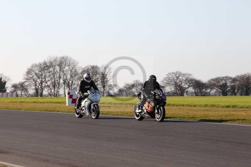 Motorcycle action photographs;Trackday digital images;event digital images;eventdigitalimages;no limits trackday;peter wileman photography;snetterton;snetterton circuit norfolk;snetterton photographs;trackday;trackday photos