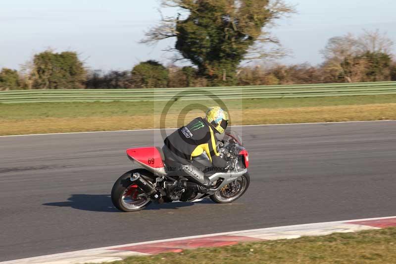 Motorcycle action photographs;Trackday digital images;event digital images;eventdigitalimages;no limits trackday;peter wileman photography;snetterton;snetterton circuit norfolk;snetterton photographs;trackday;trackday photos