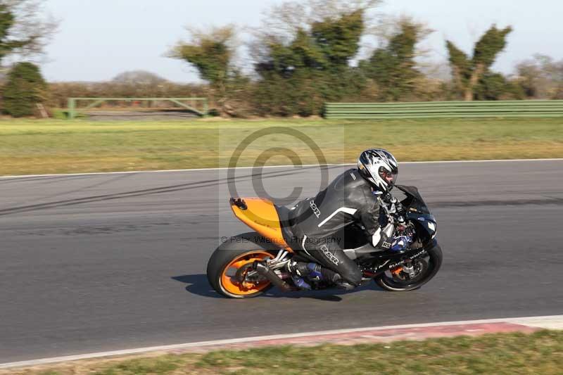 Motorcycle action photographs;Trackday digital images;event digital images;eventdigitalimages;no limits trackday;peter wileman photography;snetterton;snetterton circuit norfolk;snetterton photographs;trackday;trackday photos