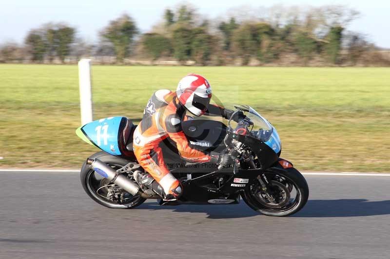 Motorcycle action photographs;Trackday digital images;event digital images;eventdigitalimages;no limits trackday;peter wileman photography;snetterton;snetterton circuit norfolk;snetterton photographs;trackday;trackday photos