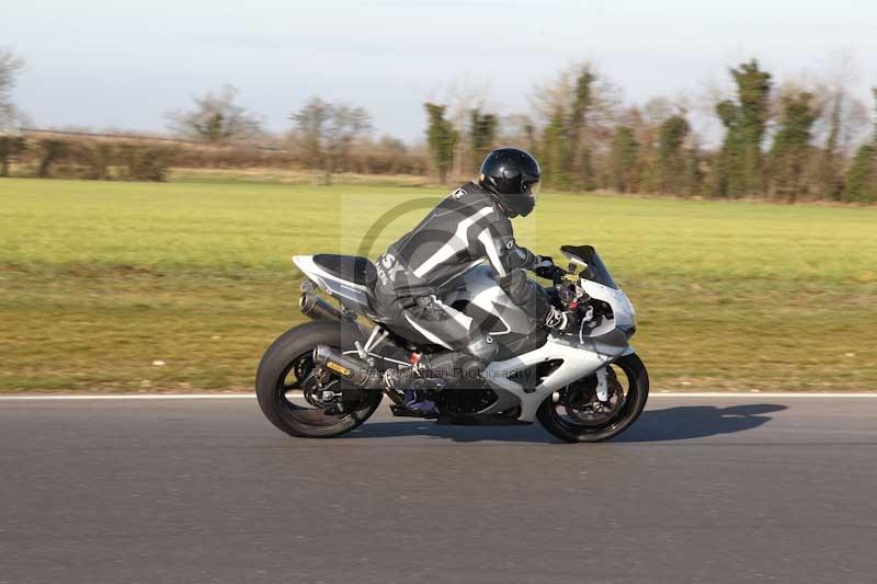 Motorcycle action photographs;Trackday digital images;event digital images;eventdigitalimages;no limits trackday;peter wileman photography;snetterton;snetterton circuit norfolk;snetterton photographs;trackday;trackday photos