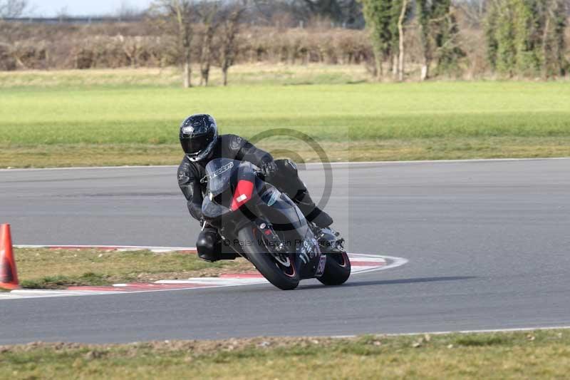 Motorcycle action photographs;Trackday digital images;event digital images;eventdigitalimages;no limits trackday;peter wileman photography;snetterton;snetterton circuit norfolk;snetterton photographs;trackday;trackday photos