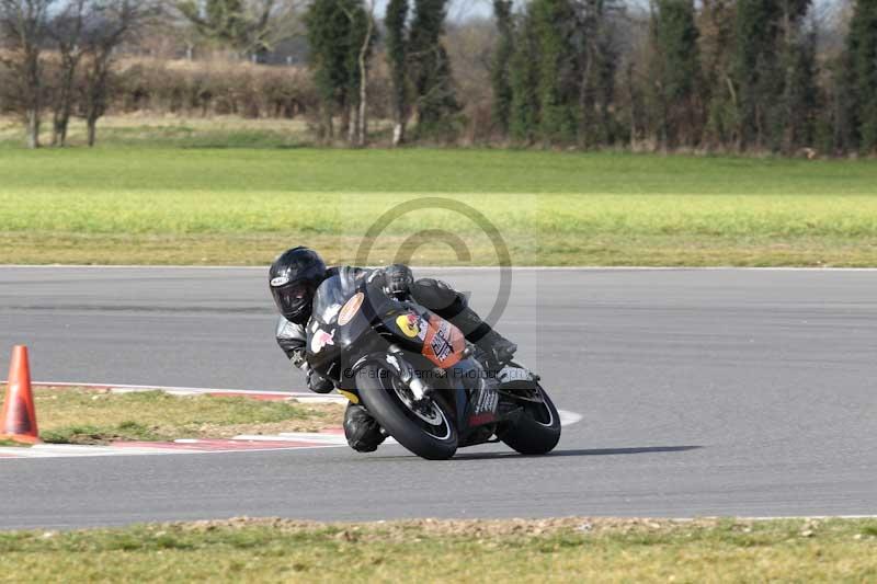 Motorcycle action photographs;Trackday digital images;event digital images;eventdigitalimages;no limits trackday;peter wileman photography;snetterton;snetterton circuit norfolk;snetterton photographs;trackday;trackday photos