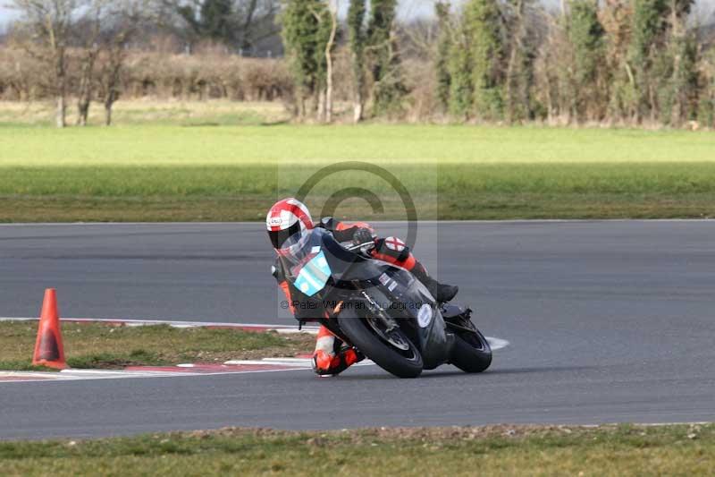 Motorcycle action photographs;Trackday digital images;event digital images;eventdigitalimages;no limits trackday;peter wileman photography;snetterton;snetterton circuit norfolk;snetterton photographs;trackday;trackday photos