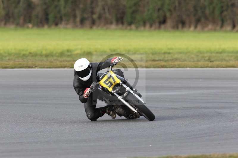 Motorcycle action photographs;Trackday digital images;event digital images;eventdigitalimages;no limits trackday;peter wileman photography;snetterton;snetterton circuit norfolk;snetterton photographs;trackday;trackday photos