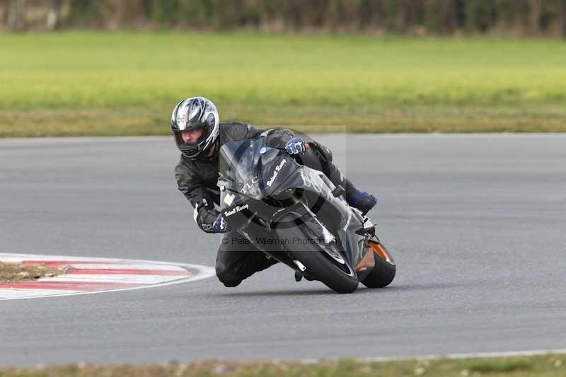 Motorcycle action photographs;Trackday digital images;event digital images;eventdigitalimages;no limits trackday;peter wileman photography;snetterton;snetterton circuit norfolk;snetterton photographs;trackday;trackday photos
