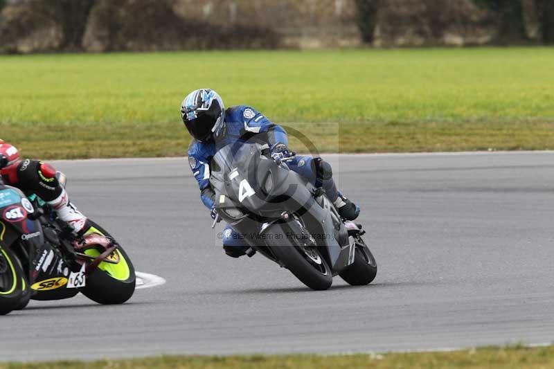 Motorcycle action photographs;Trackday digital images;event digital images;eventdigitalimages;no limits trackday;peter wileman photography;snetterton;snetterton circuit norfolk;snetterton photographs;trackday;trackday photos